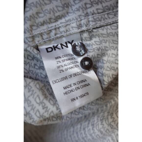 DKNY Shirt Mens Medium Black White Long Sleeve Button Up Allover Logo Pattern - Picture 8 of 8